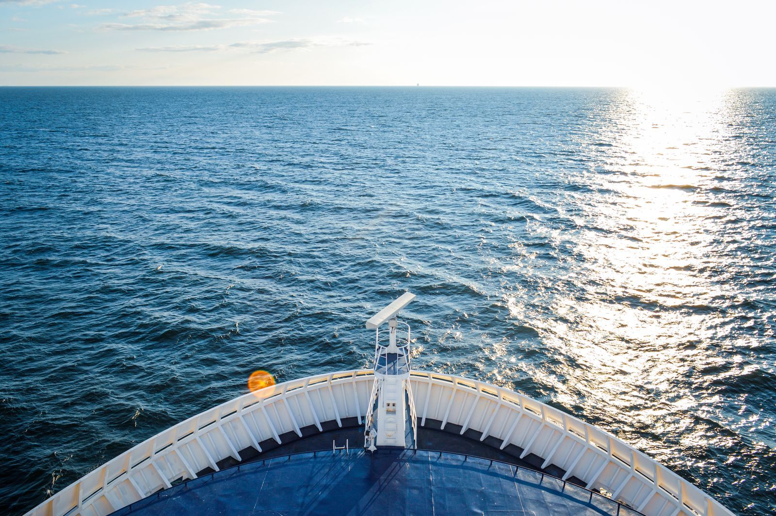 View from a ship&rsquo;s bow over the open sea, where agents learn Royal Caribbean ship classes